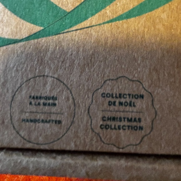 Handcrafted Artisanal golden touch 3D paper ornaments set of 4 NWT - Picture 9 of 11